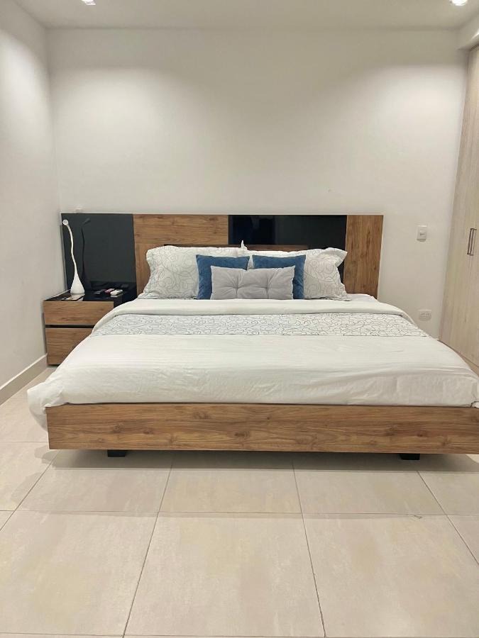 Apartamentos Loft Mikonos Перейра Екстериор снимка